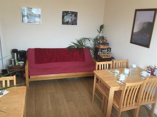 Bed and Breakfast Smarties Surf Lodge 5