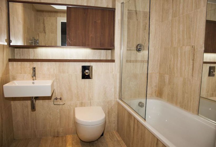 Halo Serviced Apartments  St Pauls