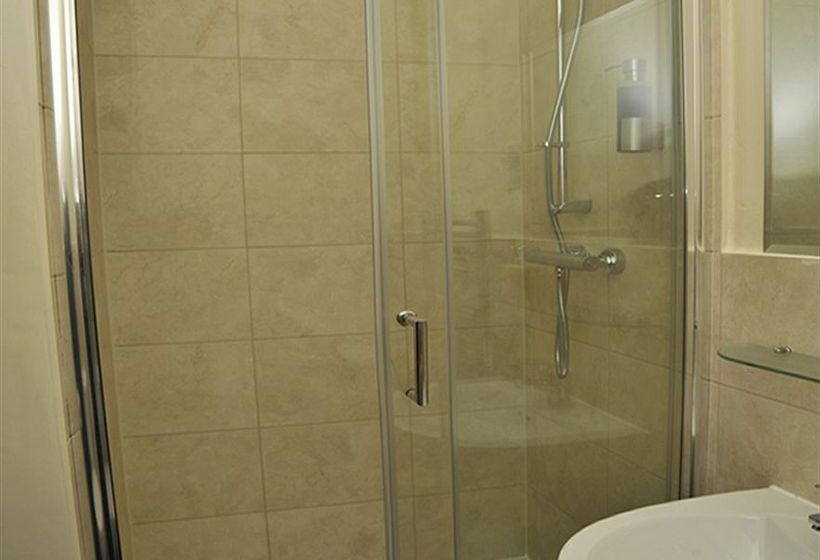 Pension Hoppers Cottage Guest House