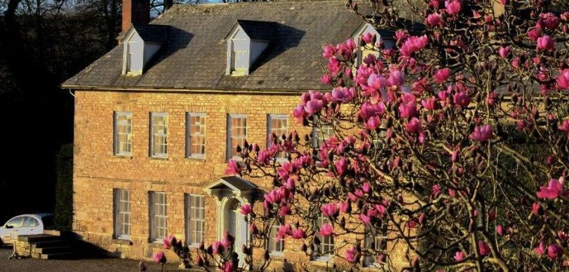 Bed and Breakfast Trereife House