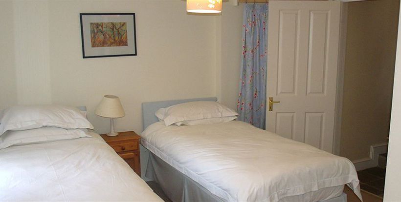 Bed and Breakfast Gunville House 2