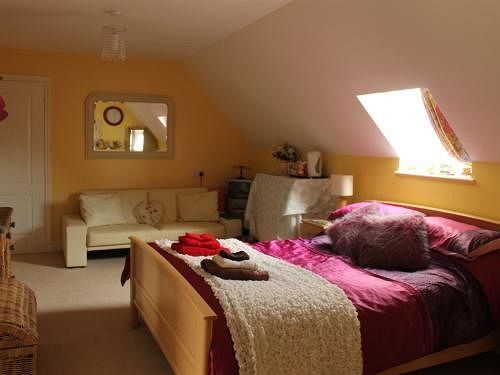 Alkham Valley View Bed & Breakfast 2