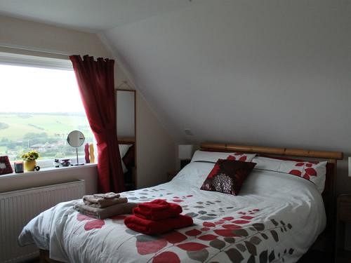 Alkham Valley View Bed & Breakfast 9