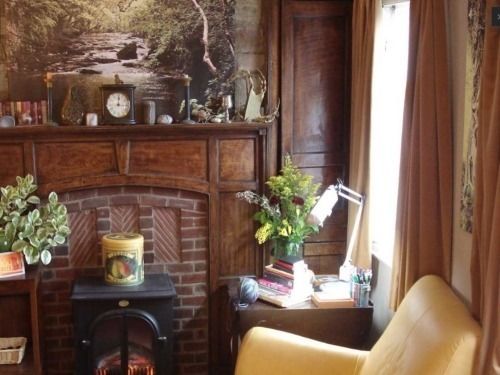 The Bench Mark B&b 9