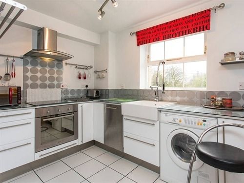 Boutique Serviced Apartments 19