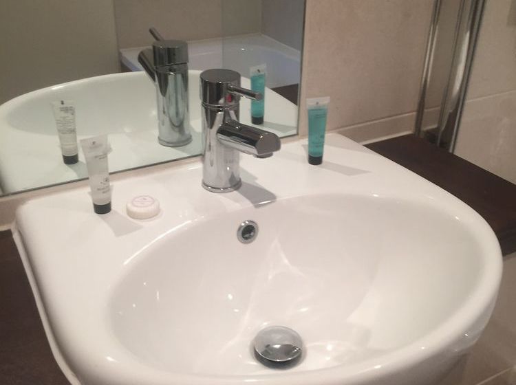 Max Serviced Apartments Parallel House 12