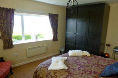 Grassmead Grasscroft 15