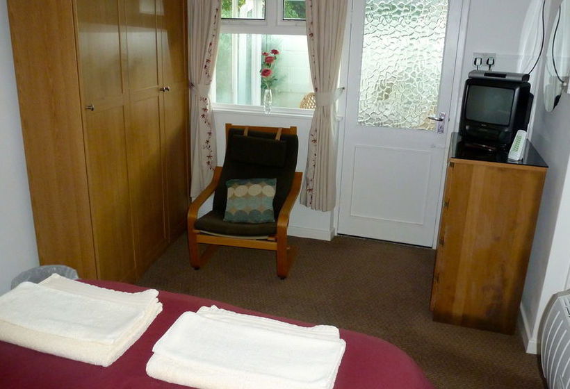 Grassmead Grasscroft 4