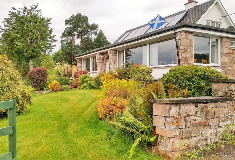 Bed and Breakfast Ornum House 15