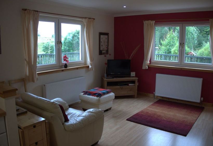 Bed and Breakfast Ornum House 9