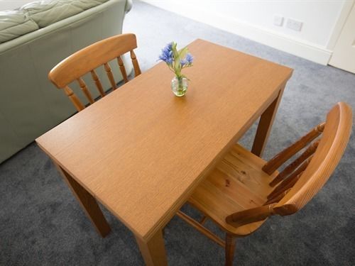 Wallfield Crescent Apartments