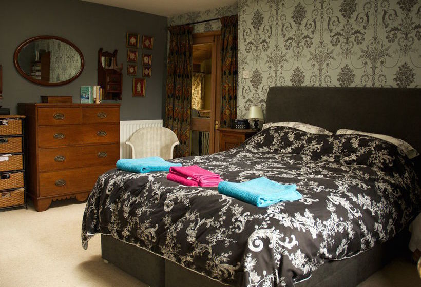 Silverstone Bed And Breakfast 7