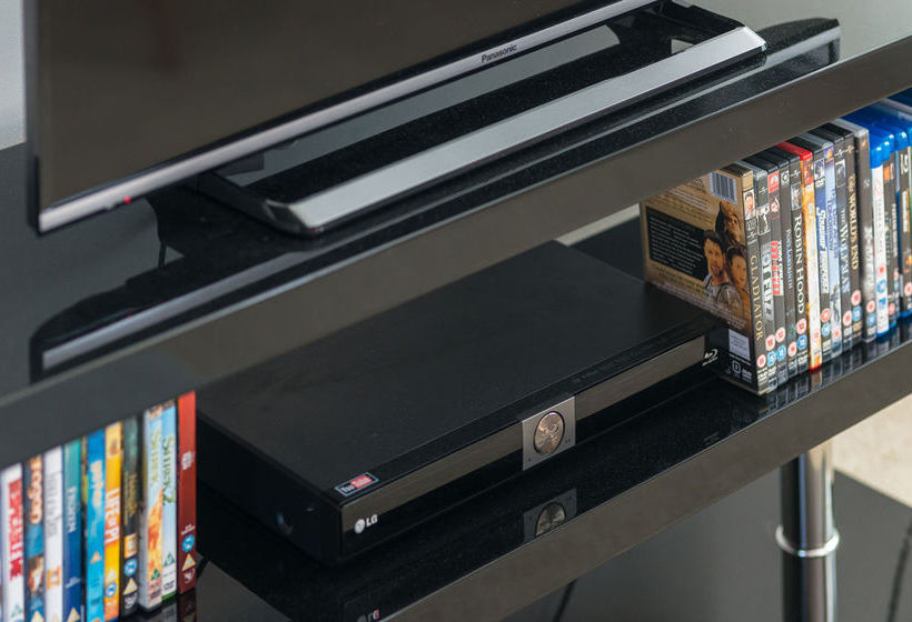 Cambridge Orchard Apartments 16