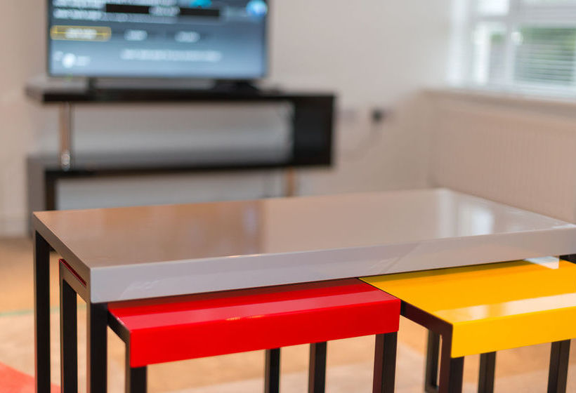 Cambridge Orchard Apartments 5