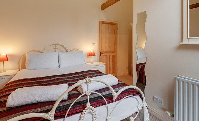 Cranberries Luxury Hideaway 16