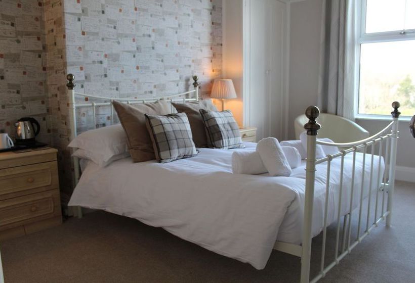 Pension (Hôtel basse catégorie) Camelot Guest House 1