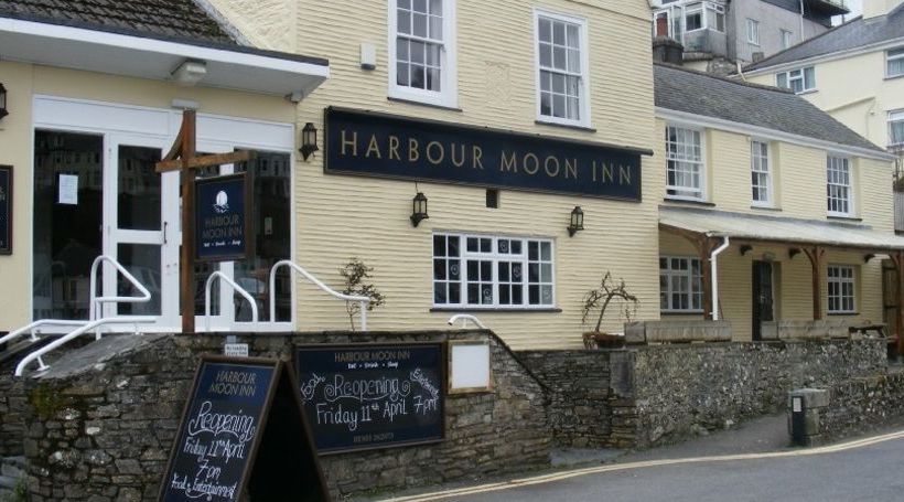 Hôtel Harbour Moon Inn 1