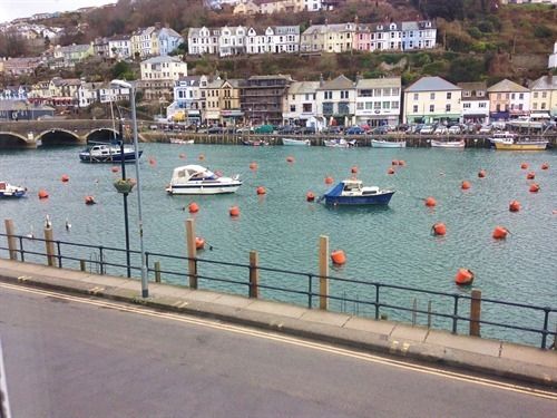 Hôtel Harbour Moon Inn 16