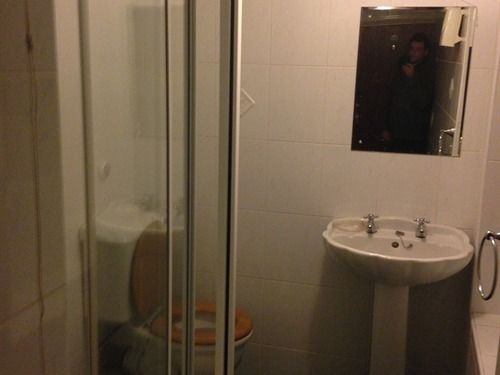 Hôtel Harbour Moon Inn 8