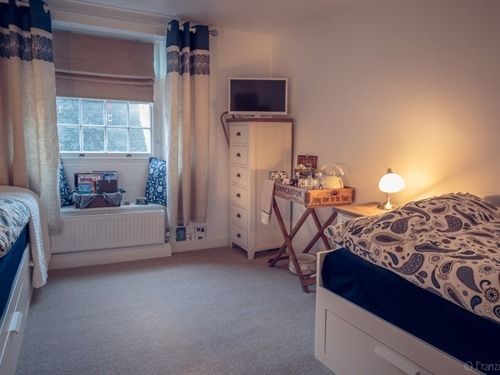 Bed & Breakfast Stone S Throw Cottage 2