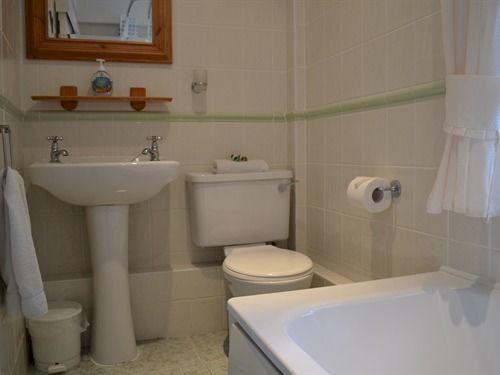 Bed and Breakfast Sandhaven Guest House