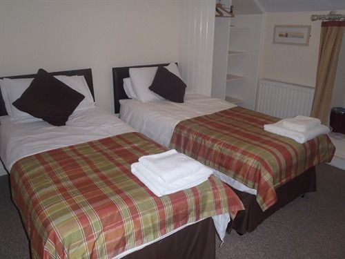 Hotel Farmers Arms 11