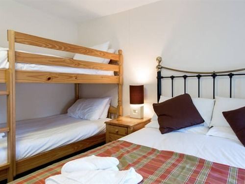 Hotel Farmers Arms 8