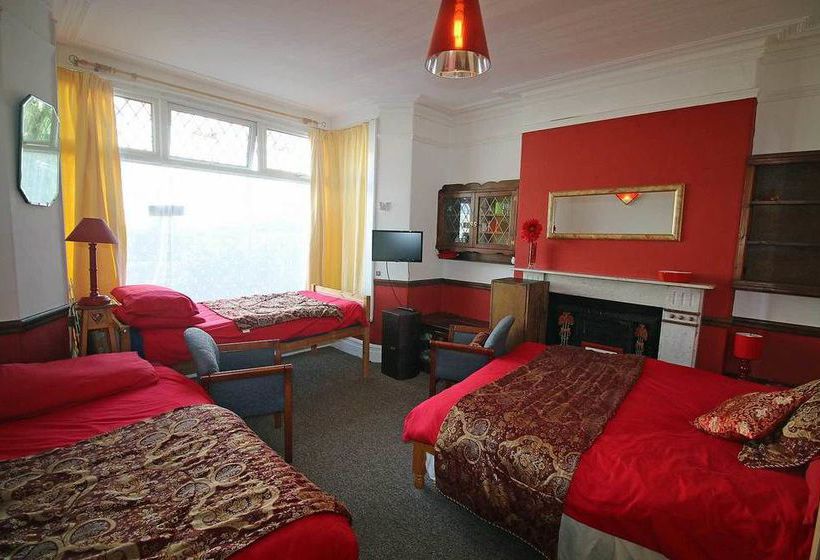 Pension (Hôtel basse catégorie) White Waters 2