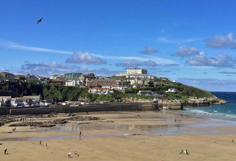 Pension (Hôtel basse catégorie) White Waters 4