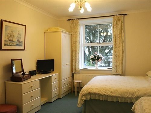 Pension (Hôtel basse catégorie) Elerkey Guest House B&b 8