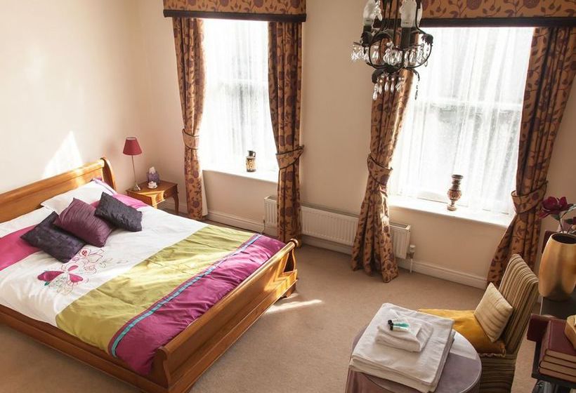 Bed & Breakfast Wisteria House 2