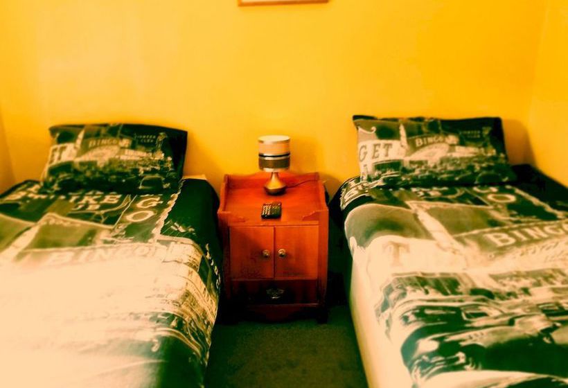 Hotel The White Lion