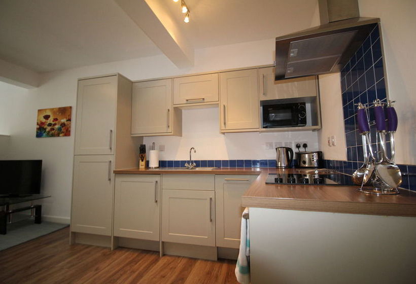 Sun Street Apartments 5