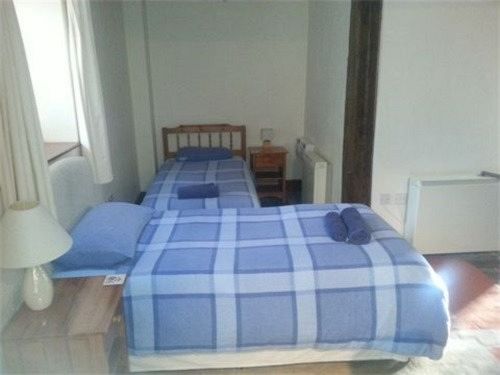 Bed & Breakfast Vs King William 10