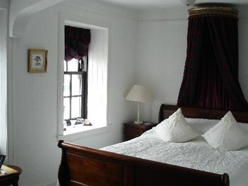 Bed and Breakfast The Old Library Lodge And Restaurant