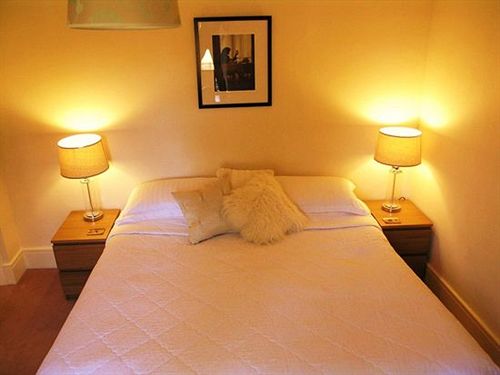 Newmarket Boutique Apartments 2