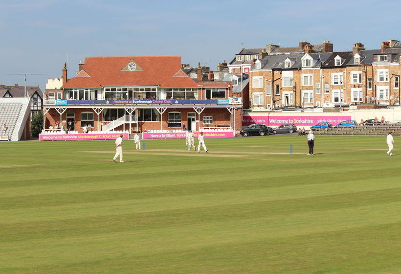 Bed and Breakfast Ainsley Court Guest House 19