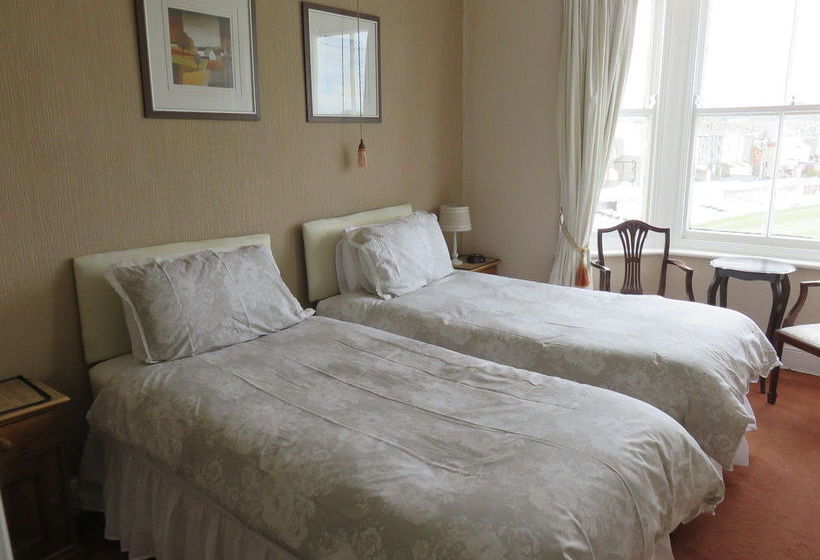 Bed and Breakfast Ainsley Court Guest House 8