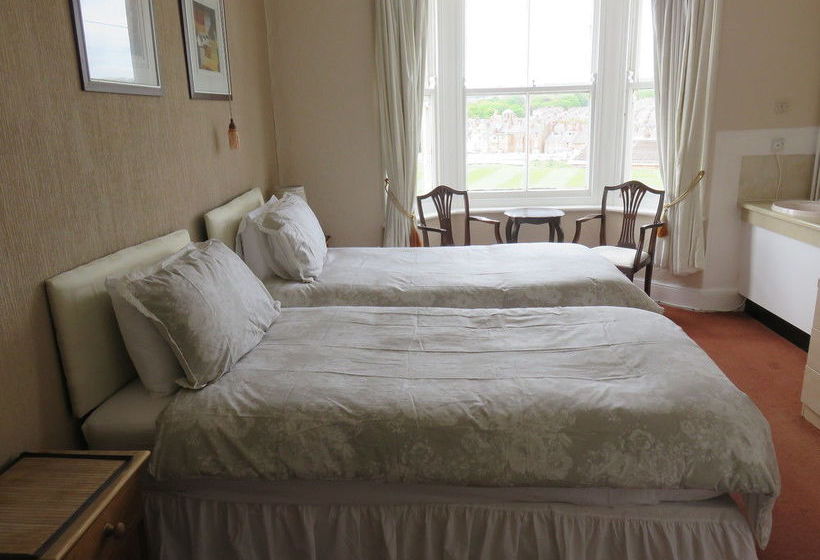 Bed and Breakfast Ainsley Court Guest House 9