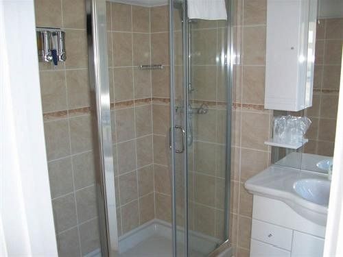 Bed & Breakfast Penarth Guest House 13