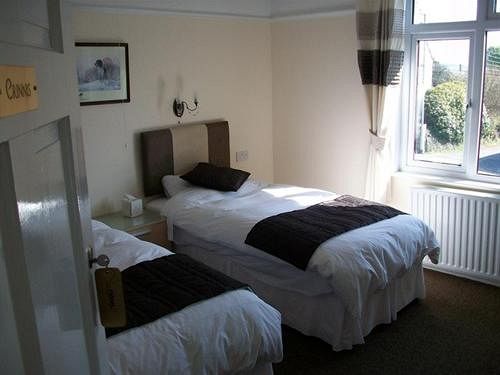 Bed & Breakfast Penarth Guest House 3