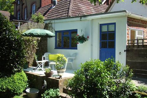 Overglen Court Bed & Breakfast 10