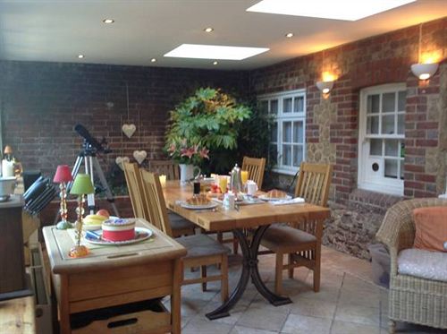 Overglen Court Bed & Breakfast 11