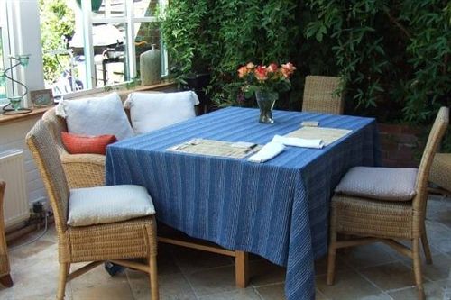 Overglen Court Bed & Breakfast 12