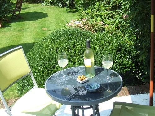 Overglen Court Bed & Breakfast 3