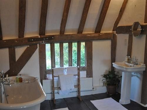 Bed and Breakfast Holly Tree House 5