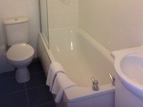 Hotel Aberthaw House