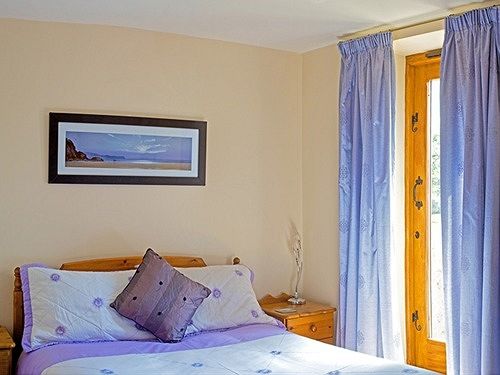 Pensão Grove Barn 3