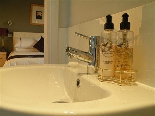 Jasmine House Bed And Breakfast