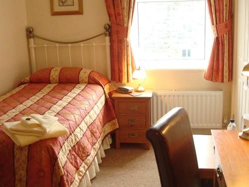 Oakfield House B&b